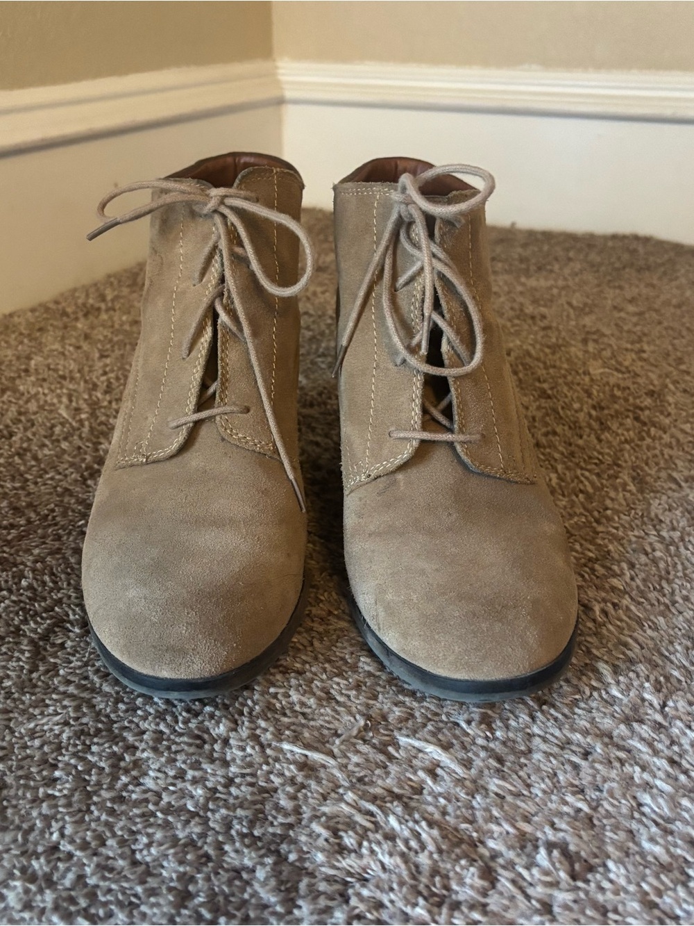 Lucky Brand Women's Taupe Suede Lace-Up Wedge Ankle Boots - Picture 2 of 6